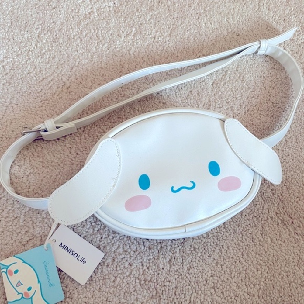 Sanrio Cinnamoroll pouch belt bag
